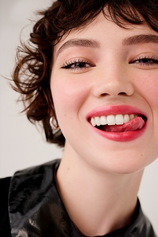 Chloe Ridgeman - Image 5