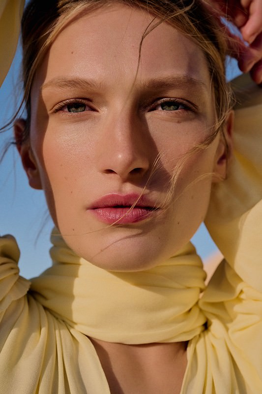 Chloe Ridgeman - Image 26